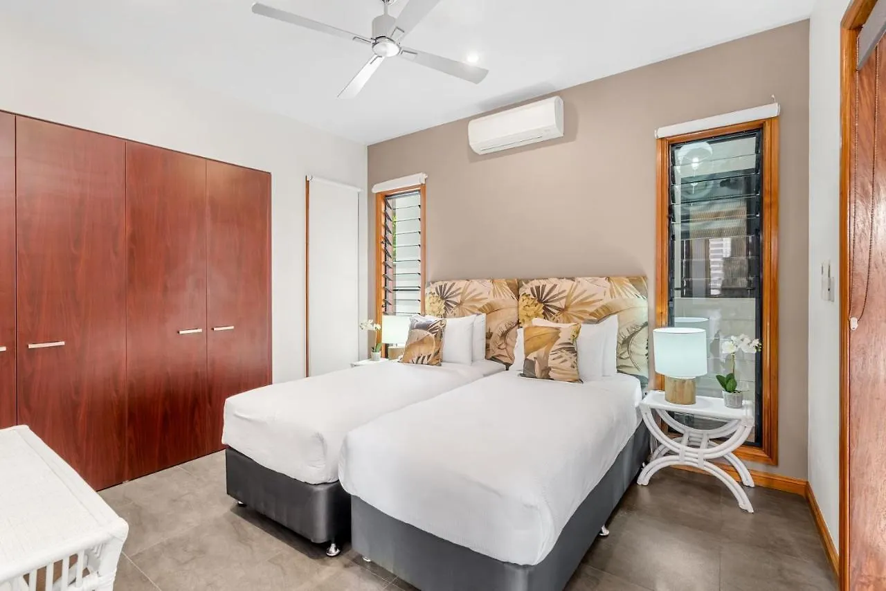 펜션 Belle Escapes 54 Ocean Drive Luxury Home 팜코브