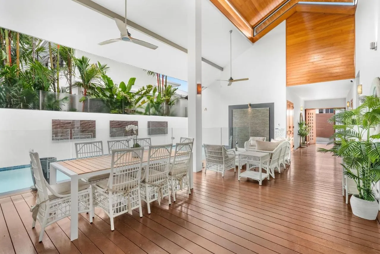 펜션 Belle Escapes 54 Ocean Drive Luxury Home 팜코브